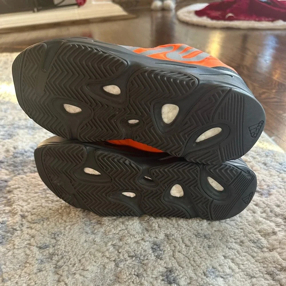 Adidas Yeezy Boost 700 MNVN Orange Tech Runner Y2K Streetwear Sneakers 3.5